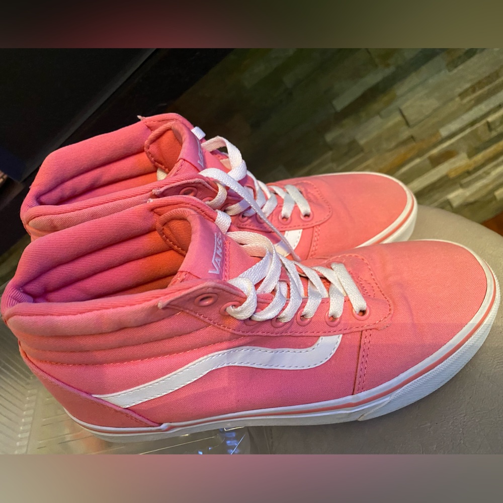 (EUC) VANS OLD SKOOL CANVAS HI TOP SKATE SNEAKERS PINK EXCELLENT CONDITION W 8.5